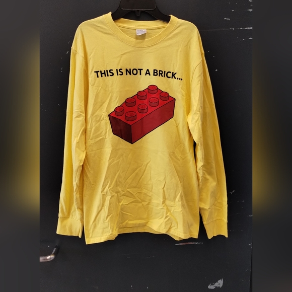 •Lego T Shirt TShirt Tee Brick Yellow Long Sleeve Legoland  - Picture 2 of 12